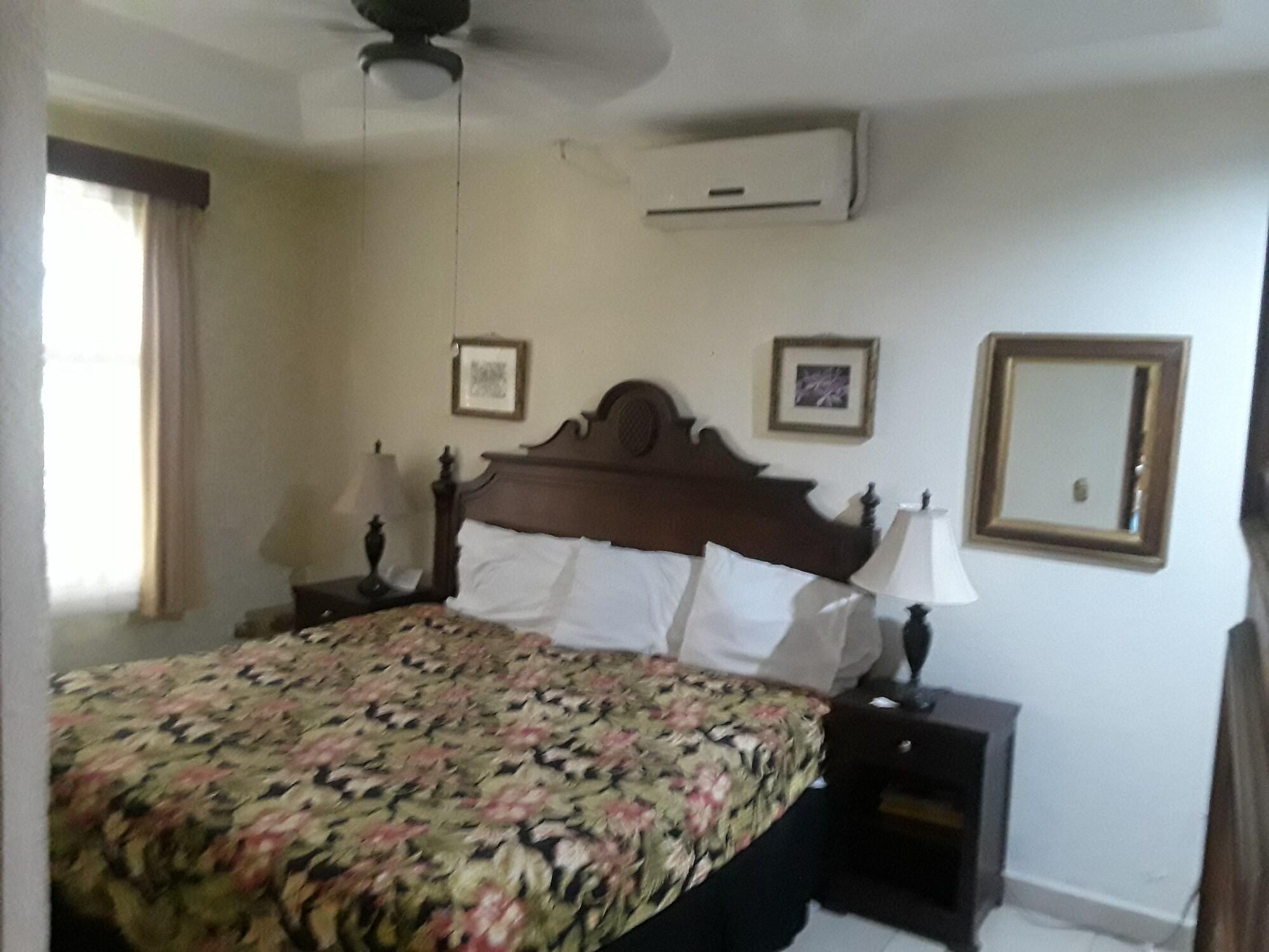 Hotel Aloha Манагуа Екстериор снимка