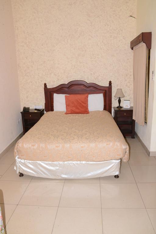 Hotel Aloha Манагуа Екстериор снимка