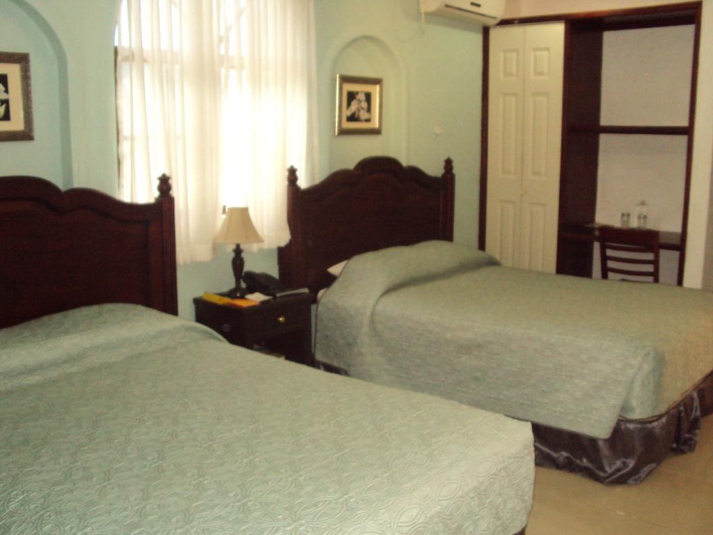 Hotel Aloha Манагуа Екстериор снимка