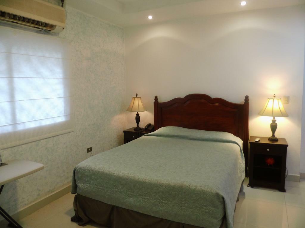 Hotel Aloha Манагуа Екстериор снимка